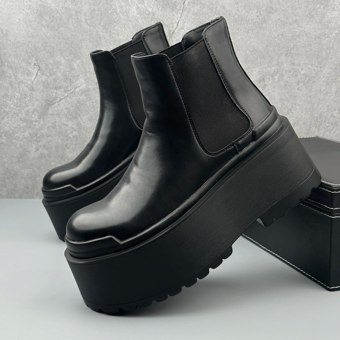 Aegis 盾 Platform Ankle Boot — Archive V.1