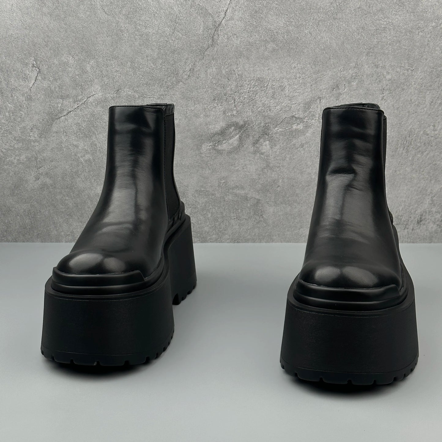 Aegis 盾 Platform Ankle Boot — Archive V.1